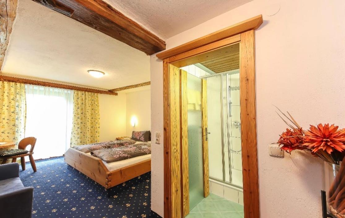 Hochwart Hof Bed & Breakfast Bed & Breakfast ซาลบาคฮินเทอร์เกลมม์ ภายนอก รูปภาพ