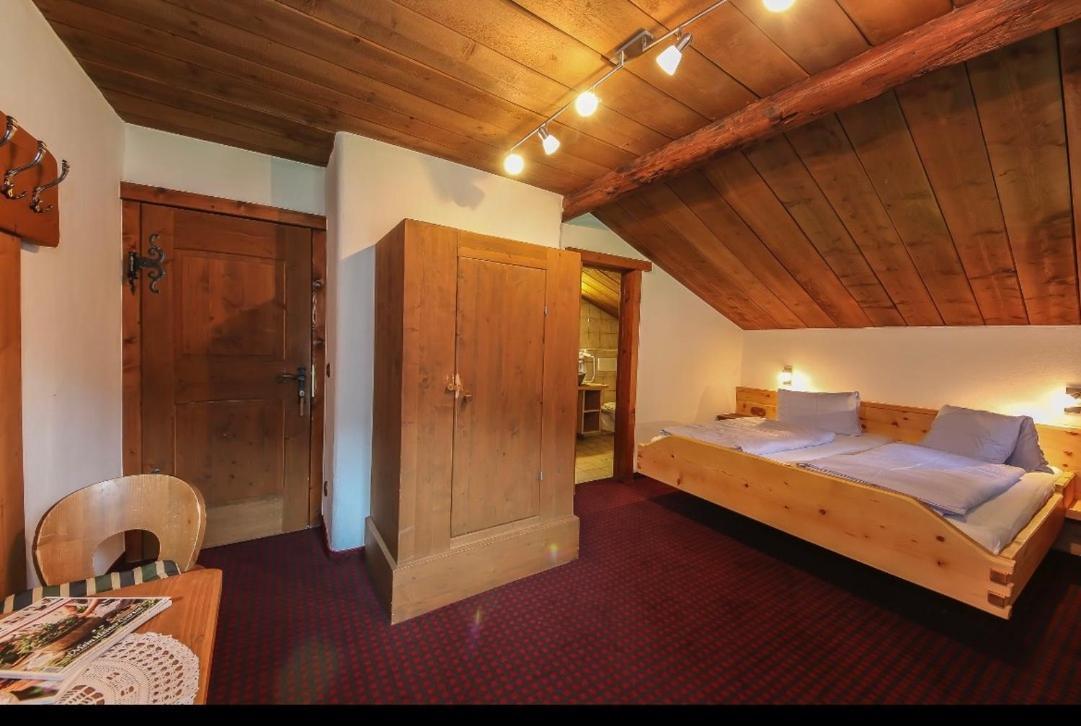 Hochwart Hof Bed & Breakfast Bed & Breakfast ซาลบาคฮินเทอร์เกลมม์ ภายนอก รูปภาพ